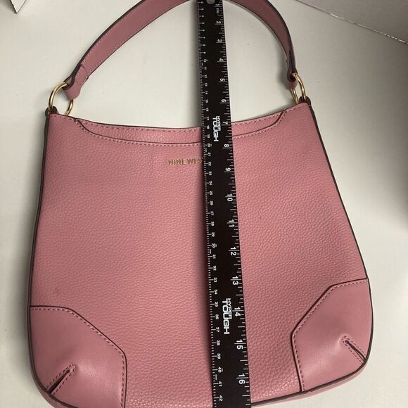 NINE WEST, small pink purse, 11X4X10, 7” strap, zipper closure - Picture 13 of 14